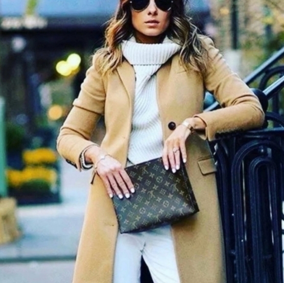 LOUIS VUITTON TOILETRIES BAG 26 MONOGRAM - Picture 1 of 14